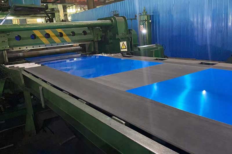 1070 aluminum sheet covered with plastic film